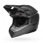 Bell Moto 10 helmet 6 Los mejores cascos de moto 2022 más de 500 €